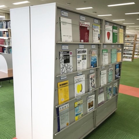 雑誌コーナー 画像